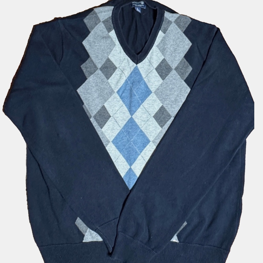(L) Men’s ‘G.H. Bass & Company’ Argyle Navy/ Gray Pullover Sweater